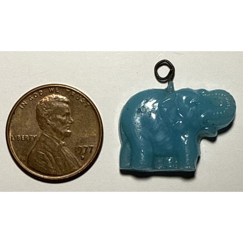 Vintage Blue Elephant Cracker Jack Celluloid Charm 1A